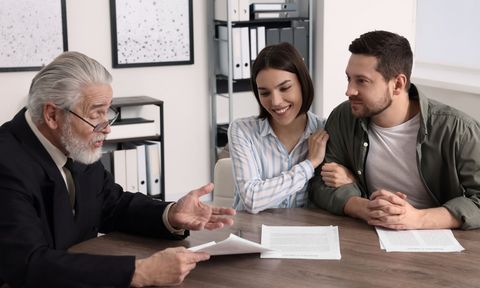 Mutuo cointestato e detrazione degli interessi: il coniuge che paga l’intera rata può beneficiare dello sconto fiscale anche per la quota del partner a carico? lignius, case in legno, case prefabbricate in legno, mutuo cointestato, detrazione, interessi passivi