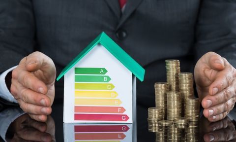 L’efficienza energetica incide sempre più sui prezzi nel mercato immobiliare e il clima diventa un fattore determinante per il valore. Scopriamo di più lignius, case in legno, case prefabbricate in legno, mercato immobiliare, case efficienti, efficienza energetica